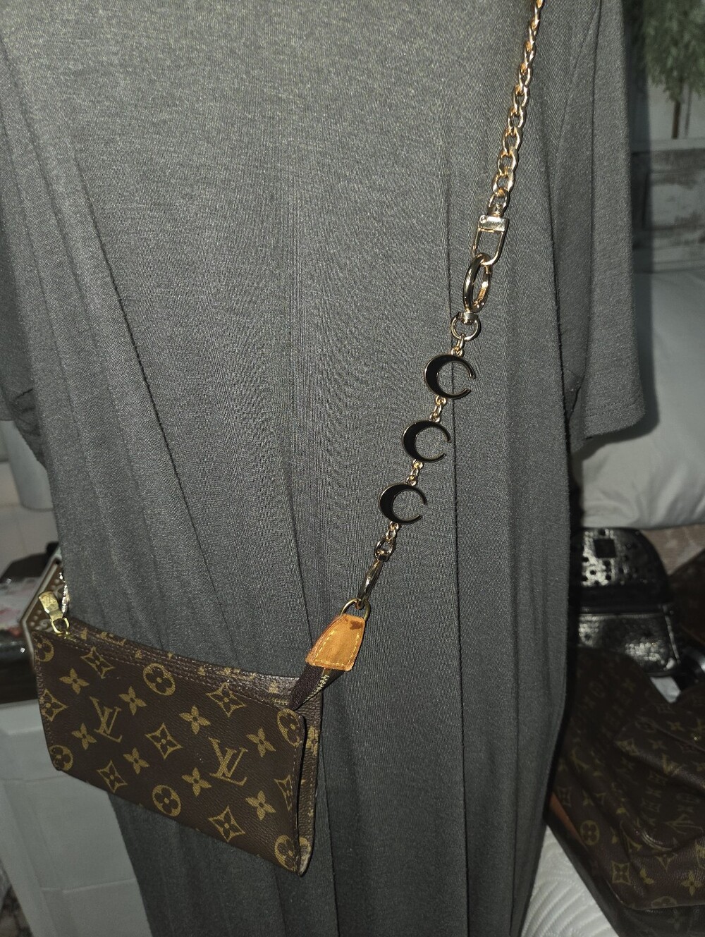 Louis Vuitton Monogram Chain Pochette Crossbody - Brown